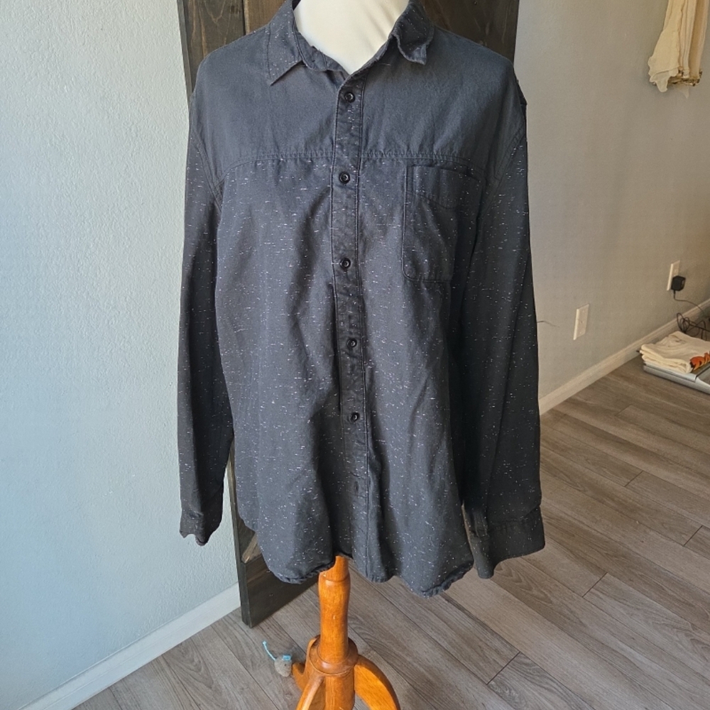 XL Rock & Republic Charcoal Button-Down Shirt